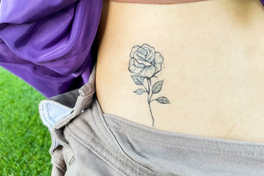 色々な薔薇のタトゥーSTROKER TATTOO