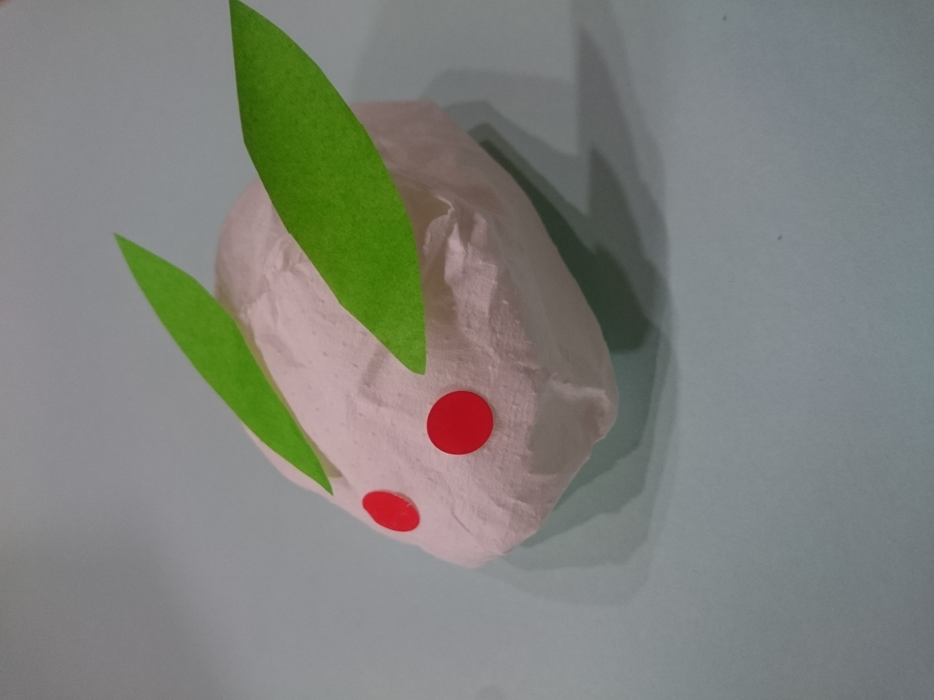 冬の工作 雪うさぎと椿の置物