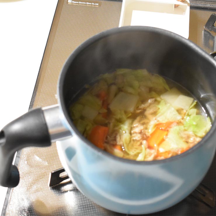 管理栄養士直伝！子どもの朝ごはんにしっかりタンパク質を。栄養満点アレンジ味噌汁