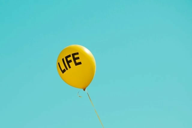 人生の転換期に出会う人の特徴は？ スピリチュアルな意味と心掛けたいこと「マイナビウーマン」