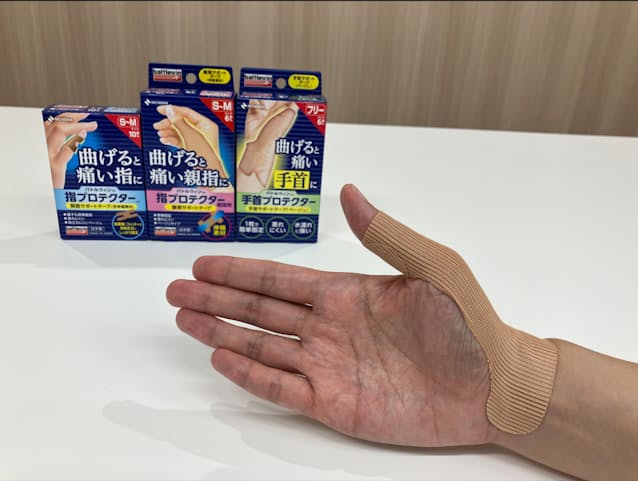 表情 服装差分計１０枚！銀髪の女の子販売します お一人様へ売り切り！TRPG等個人使用でお使いください！ココナラ