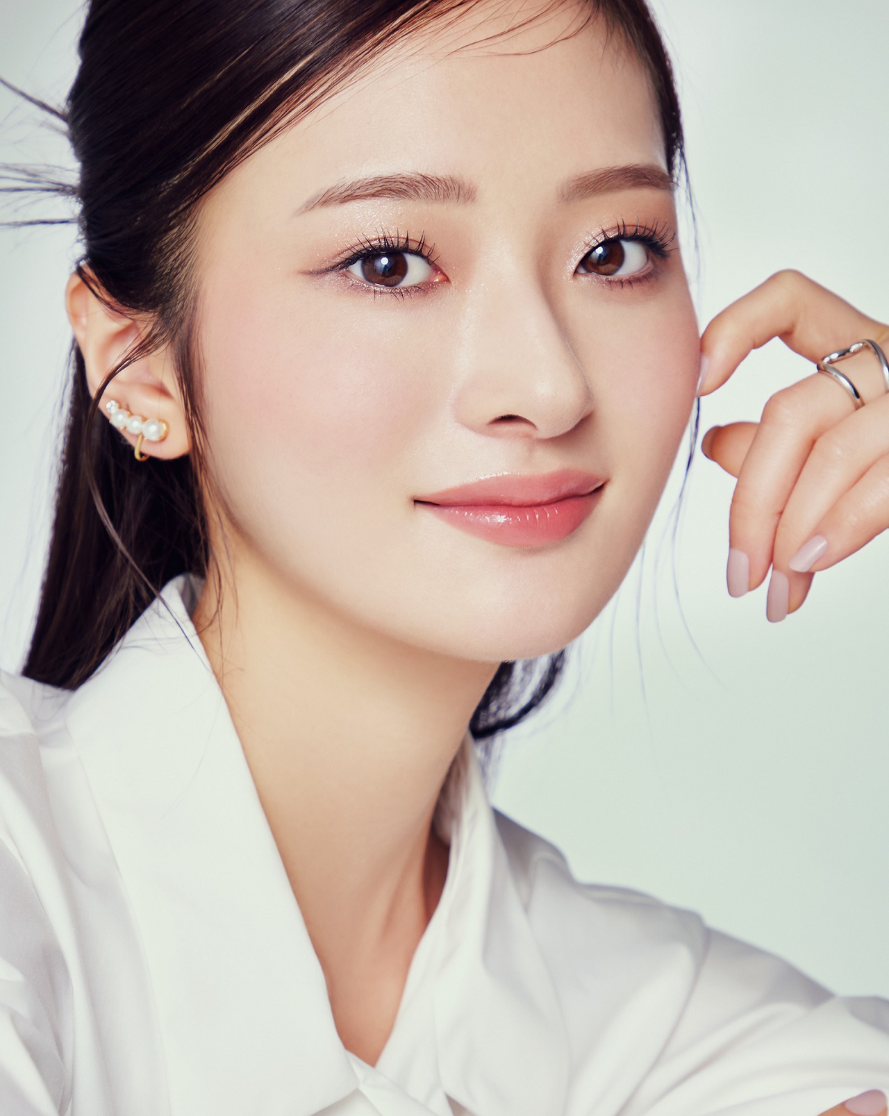 ブルベの最適ノーズシャドウカラーについて40代、50代の横浜16タイプカラーパーソナルカラー診断