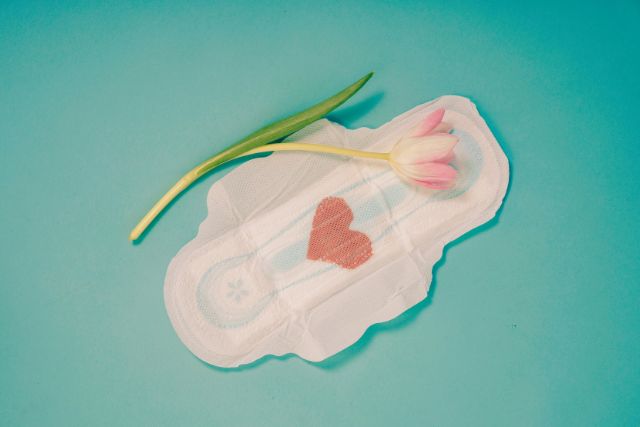 夢占い 生理の夢の意味は？下着が汚れる・妊娠中・トイレなど状況別に解説 - 占い情報まとめ-アムデレ女性の恋愛成就を叶えるメディア