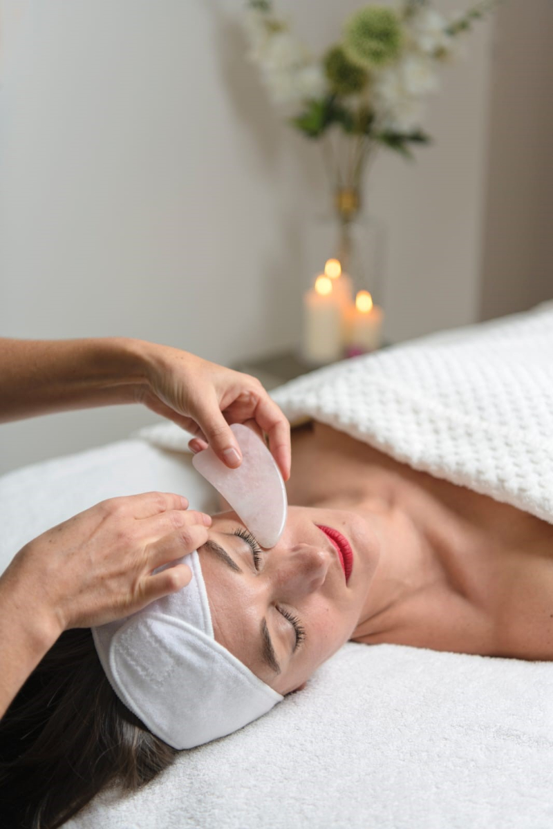 日本人による日本人のためのタイマッサージ – タイ古式マッサージ＆整体 バーンラック人形町本店