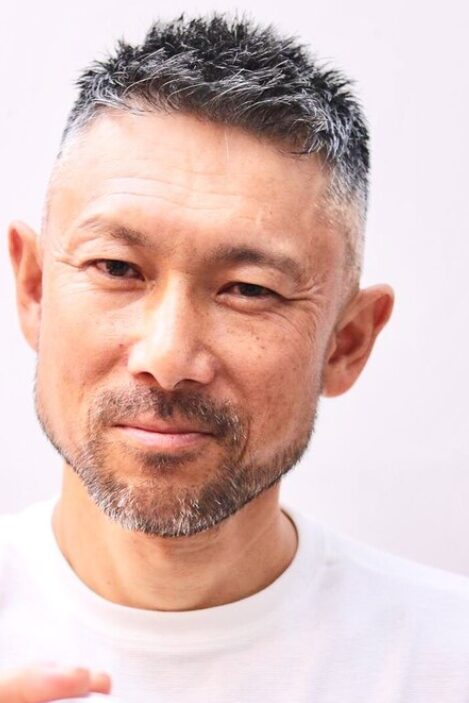 イケてるおやじ 40代の男性が薄毛でもかっこいい髪型5選〜ハゲでも素敵なメンズヘアスタイル〜AGAスマクリマガジン
