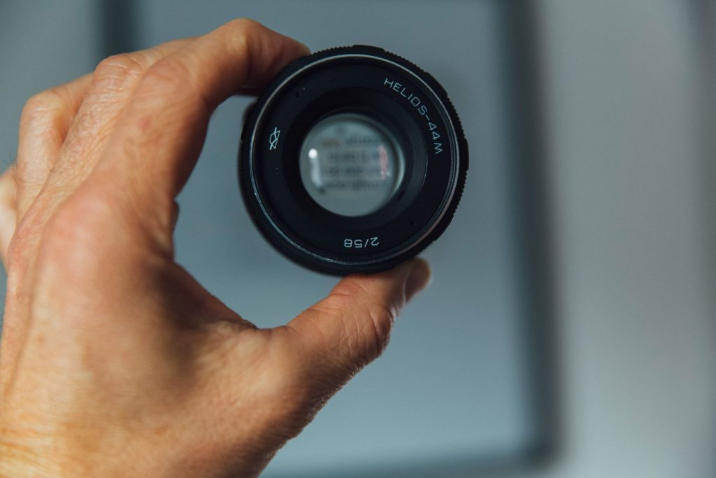 目で追う男性心理が丸わかり！視線の意味を見極めるための9つのヒント心理カウンセラー椙山眞伍公式ブログ