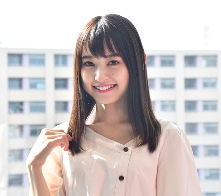 🍭 立花玲奈［インタビュー］グラビアで新たな輝きを見つけた21歳の歩み「今までの＜ミスマガ＞受賞者のグラビアを調べて、日々勉強しています」 -  Pop'n'Roll(ポップンロール)