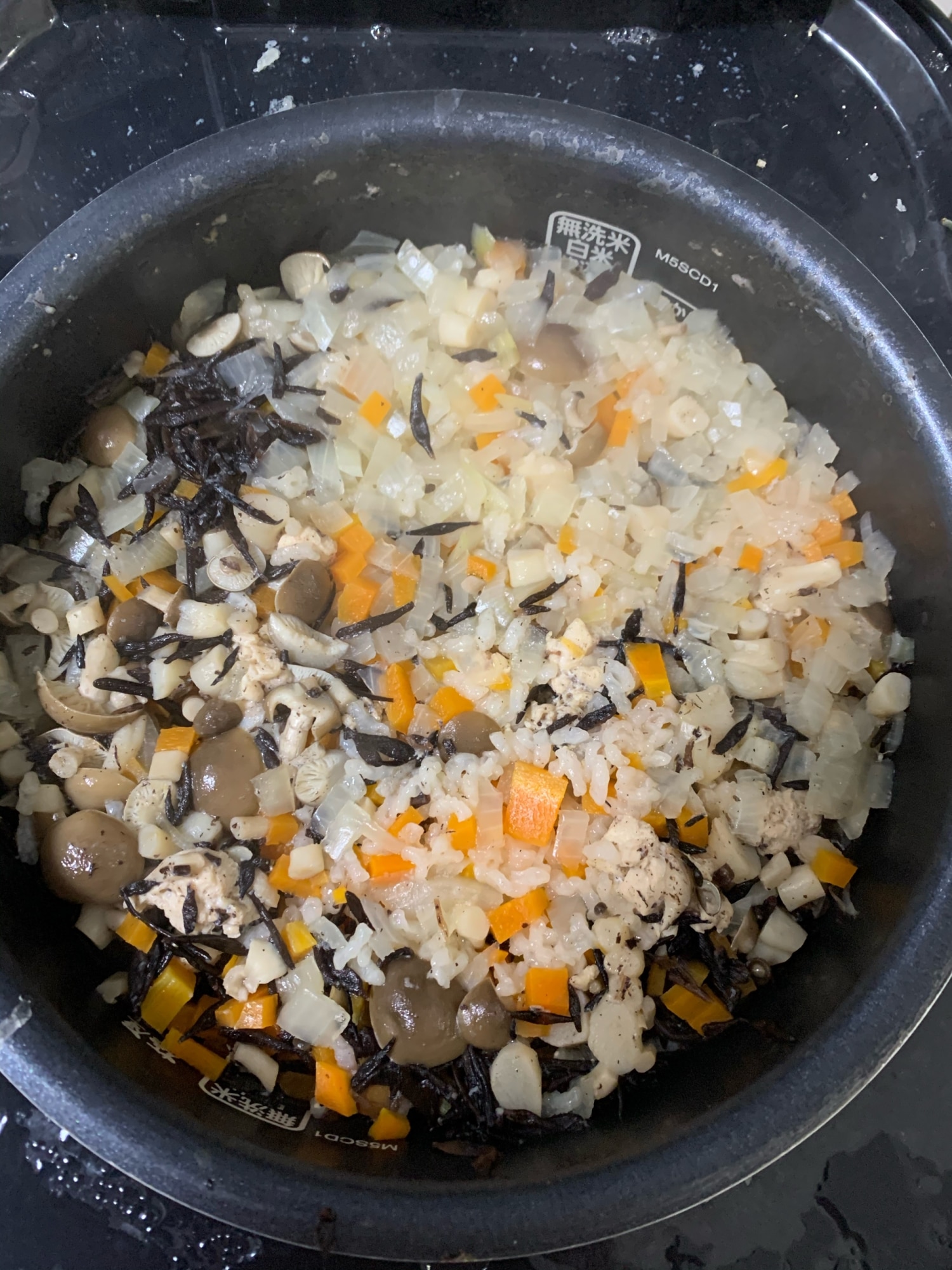 離乳食レシピ 野菜・魚きらい克服！炊飯器パエリア 離乳食後期9ヶ月10ヶ月11ヶ月進め方レシピ