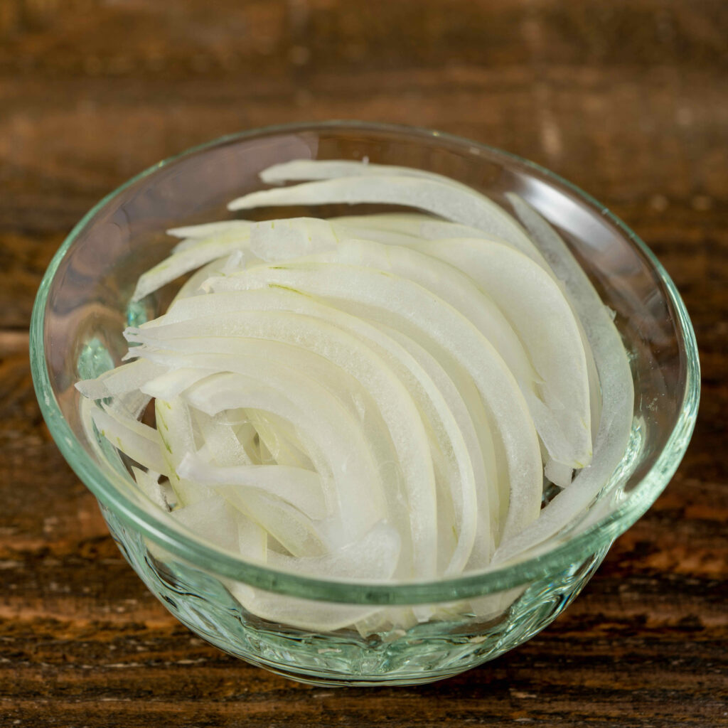 玉ねぎ 「加熱」と「生食」栄養価が高いのはどっち？管理栄養士が比較して解説！ヨガジャーナルオンライン