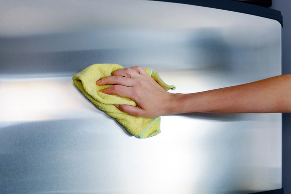 おしゃれでお手入れもラク！ステンレスキッチンのメリット・デメリットコリーナ