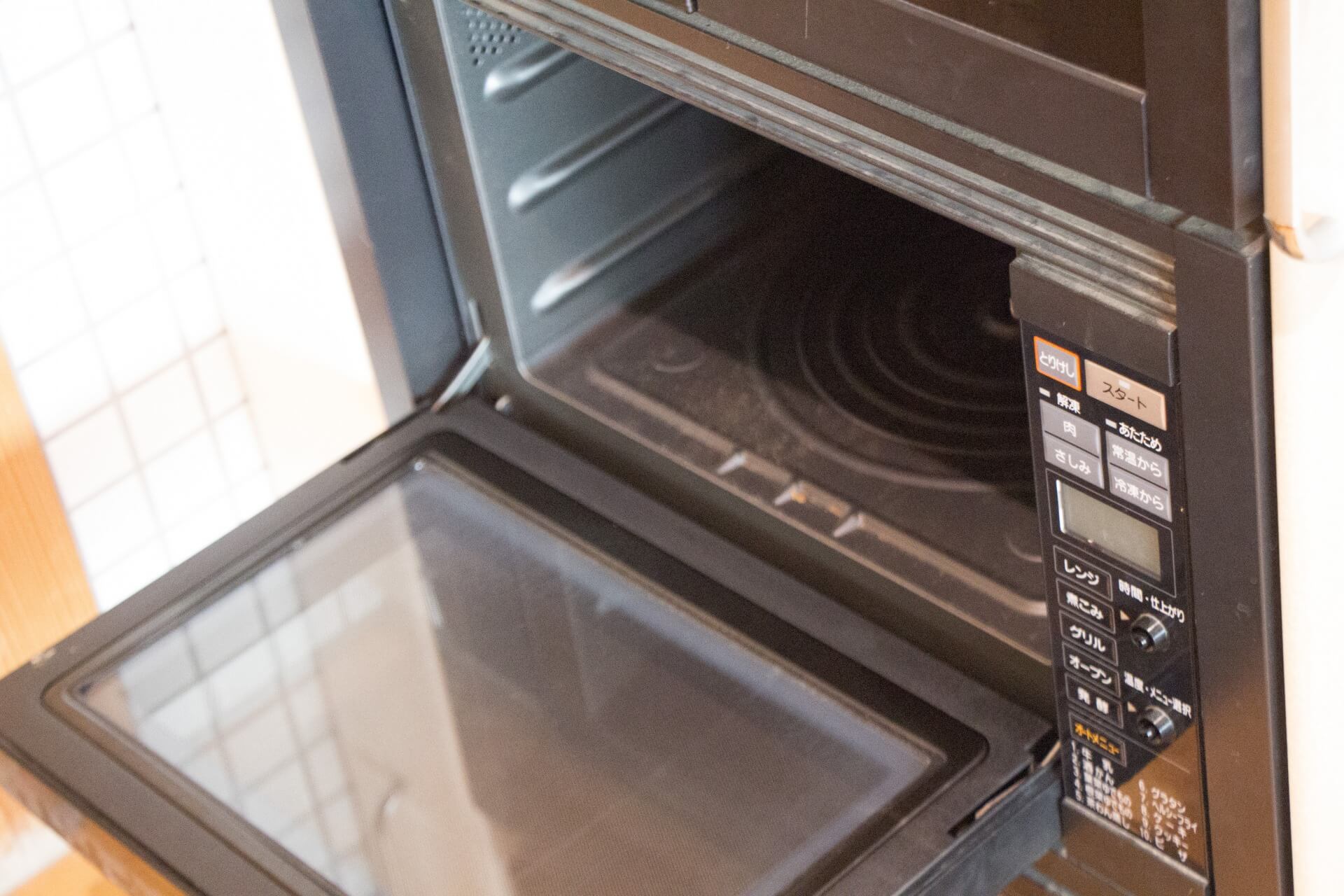 電子レンジの正しい掃除方法を解説！やってはいけないことは？重曹&クエン酸は使える？など気になる疑問も解決 - Rentio PRESSレンティオプレス