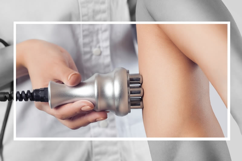 1年間の変化😳💕 セルライトクラッシュ 背中痩せ 二の腕痩せ 肩こり改善 身体がスッキリ 痛いけど効果あり福山エステ 福山痩身 福山マッサージ 福山脂肪冷却 カッピング ブランシュムーニー 福山ララピール サーマトリックスBRANCHEMOONY ブランシュ ムーニー の