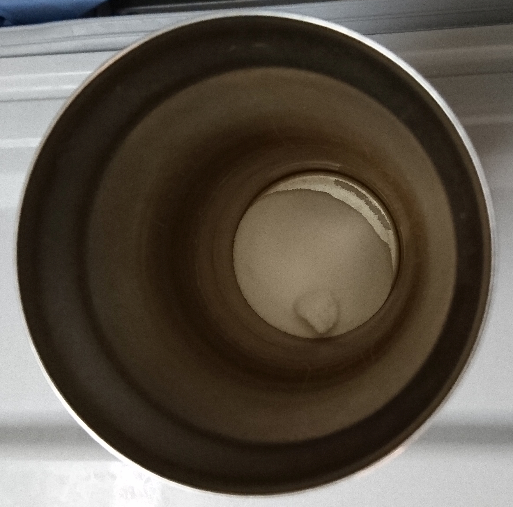 知っておきたいコーヒーのシミ抜き方法こころあらうキレイのおてつだい 宅配クリーニングのココアラ cocoara