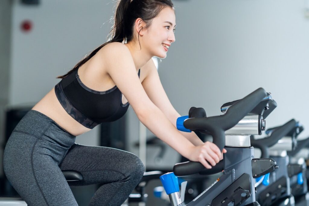 筋肉質とは？女性の特徴・メリット・ボディメイクのポイントを徹底解説 サプリメント専門店！海外サプリメント通販 サプリンクス