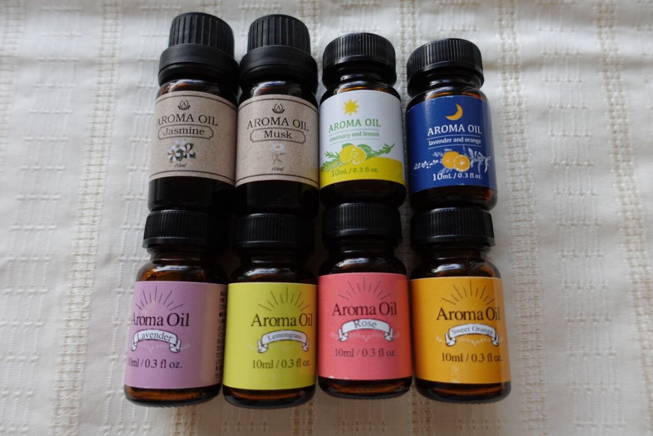 アロマオイルの種類色々あります埼玉 本庄市 ドライヘッドスパ・よもぎ蒸し Le cocon ル ココン