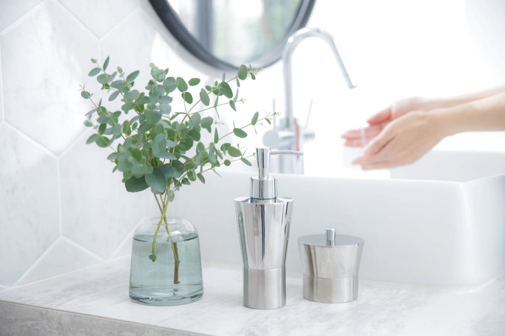 マウスピース装着中の食事はどう変わる？ポイントや食後のケアも紹介