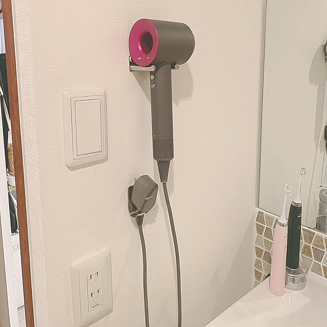 ドライヤーに電源コードを巻き付けるのはNG!? 危険性と正しい使い方を知ろうニフティ会員特別でんきプラン