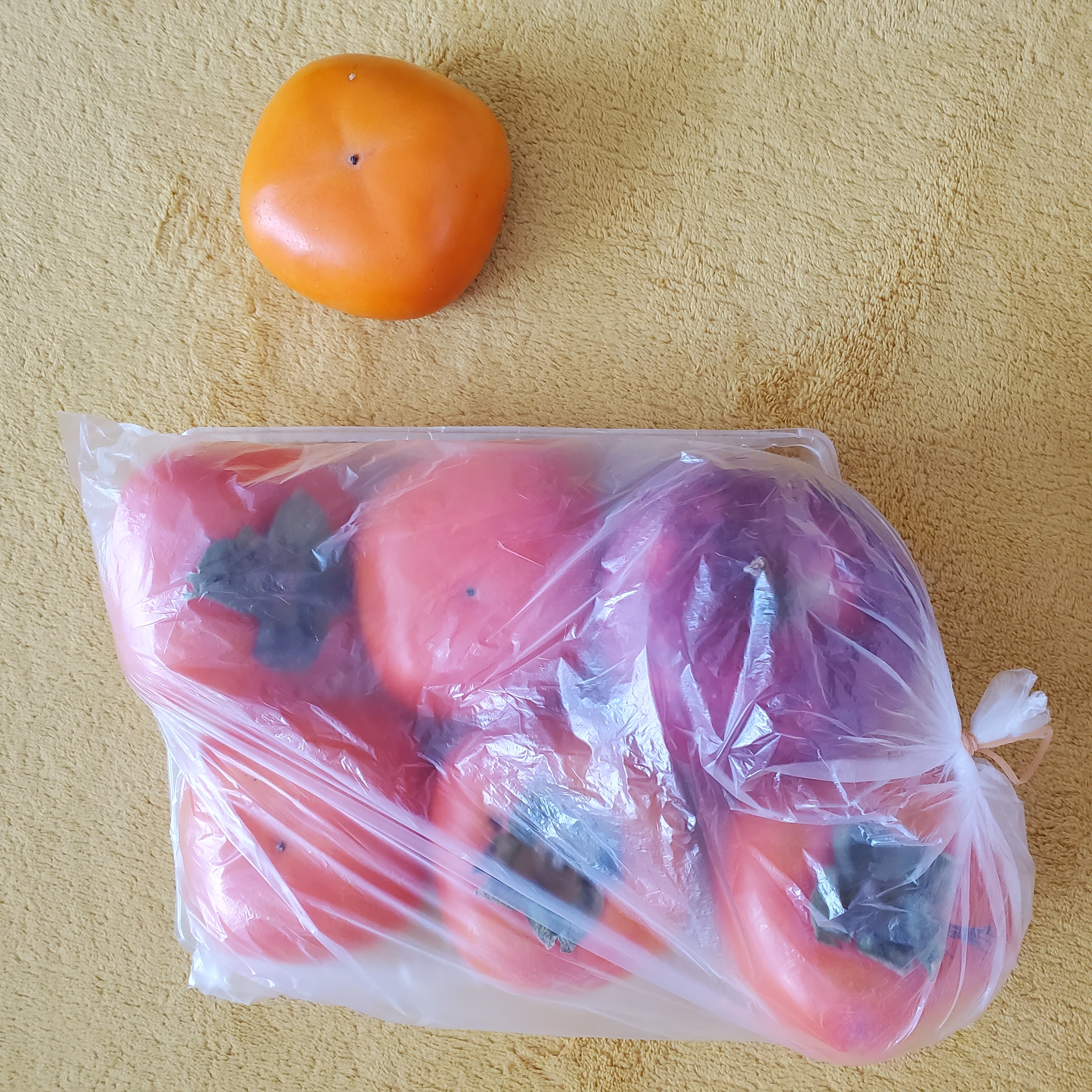 ちょいヤワ柿でらうま柿農園 富有柿.com