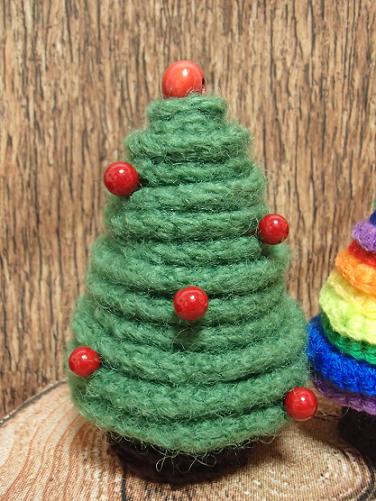 無料編み図 手のひらサイズのクリスマスツリー2015毛糸ズキ