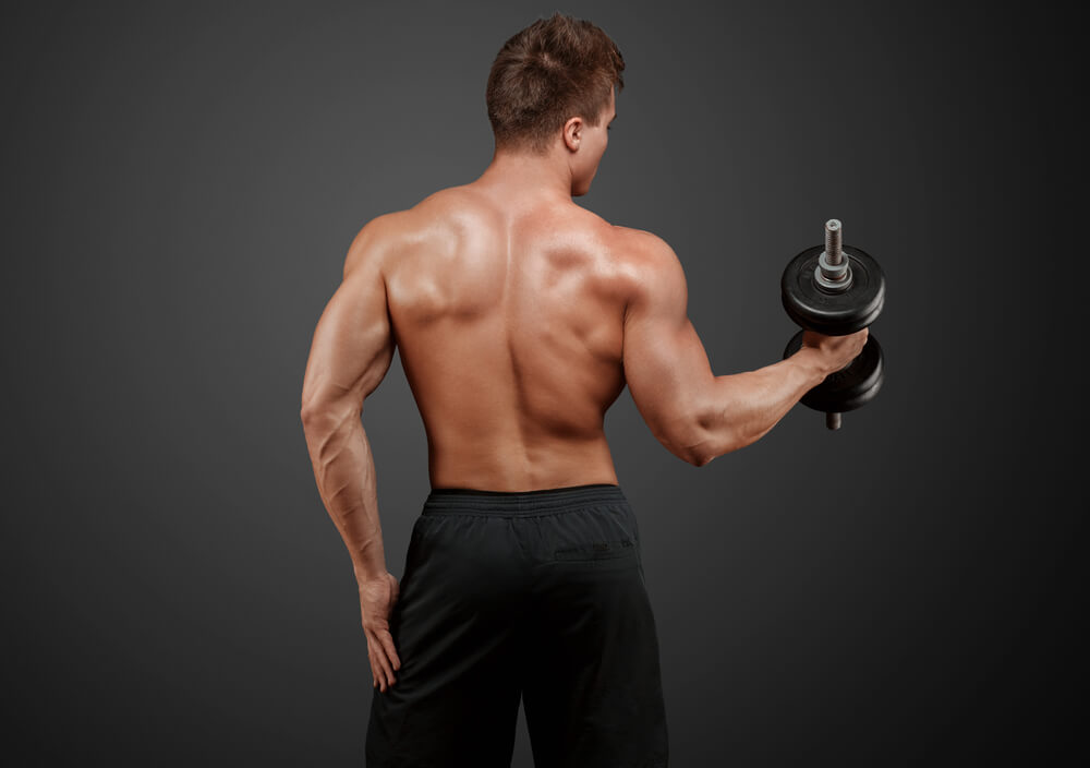 1ヶ月でムキムキになる方法。短期間でマッチョになれる効果的な筋トレメニューも解説！Smartlogボディメイク