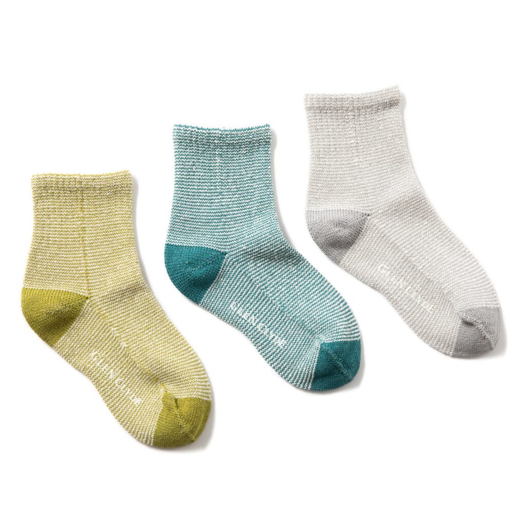 蒸れない靴下おすすめ15選。ビジネスシーンで履きやすいモノもラインナップ