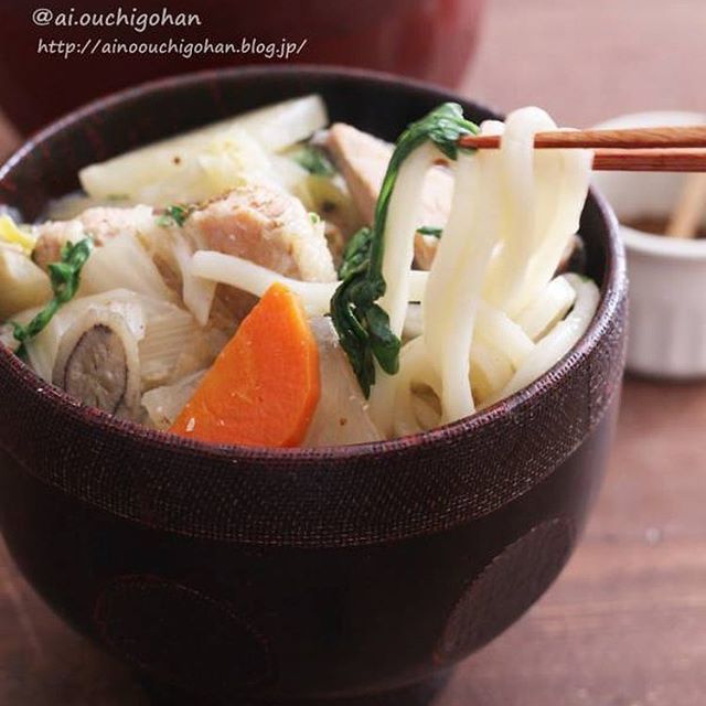 具材たっぷり♪ほうとう風うどん