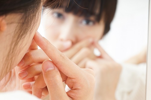 採血、点滴の跡が痒い - 皮膚の病気・症状 - 日本最大級 医師に相談できるQ&Aサイト アスクドクターズ