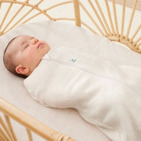 悪戦苦闘の赤ちゃんの寝かしつけ「うちの子はこれでぐっすり」おすすめグッズを聞きました！453人のリアルママボイス たまひよ