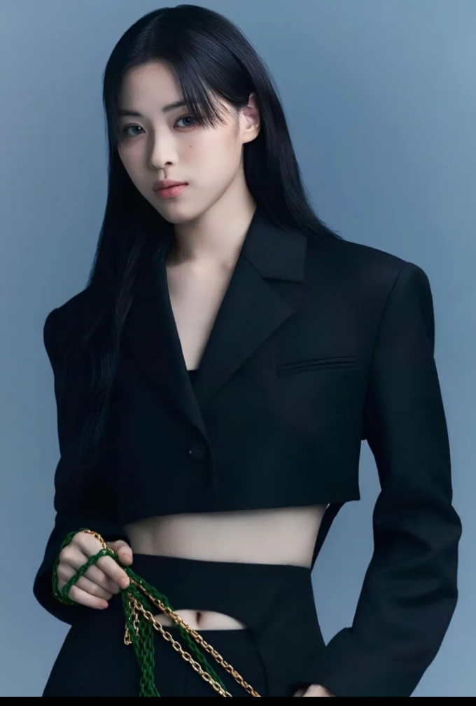 骨スト女子必見！人気芸能人モデル7選🌟