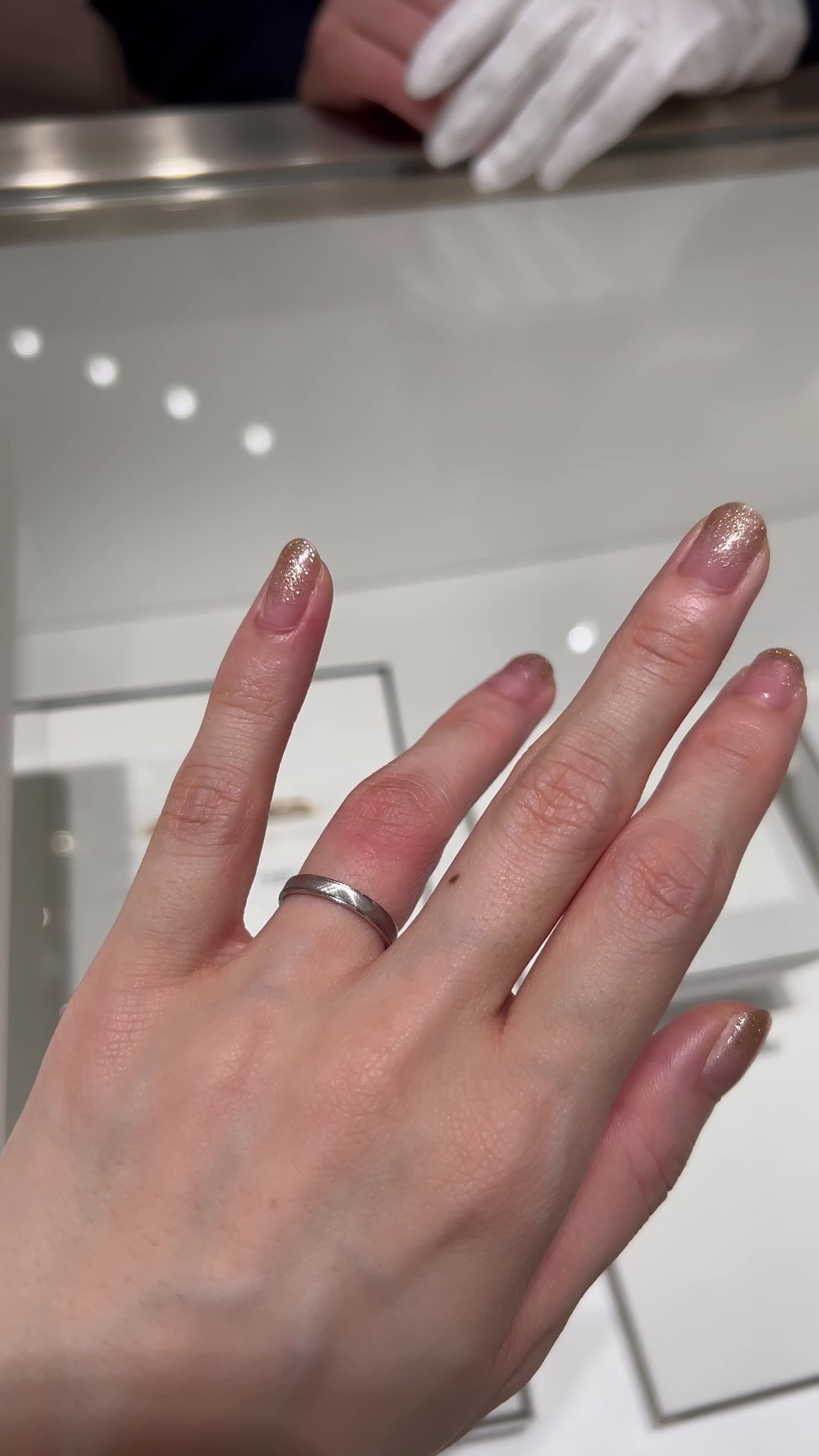 手相占いの結婚線の見方結婚年齢や回数、玉の輿婚などを占う方法とは？セゾンのくらし大研究