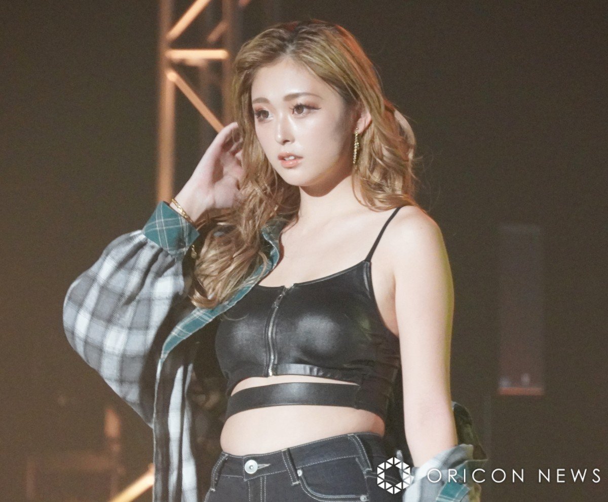 中学校 英語暗唱大会 1年生課題『New Friend』Japanese hara-odori - YouTube