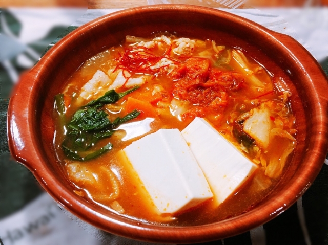 低糖質・ダイエット 🌶ピリ辛🔥たっぷりもやしと豆腐のキムたまスープ😙