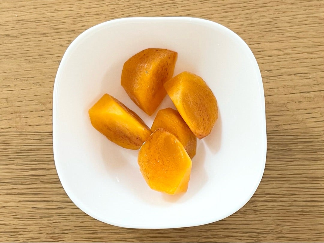 柿の保存方法！柿を常温・冷蔵・冷凍保存方法や固い柿を追熟させる方法を紹介