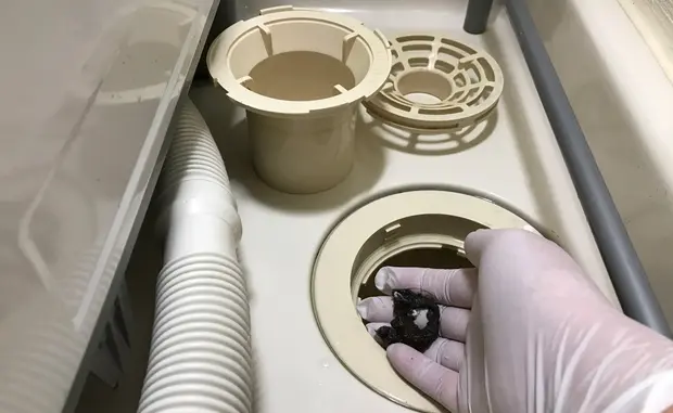 メール便送料無料 洗濯機 排水口 掃除 カバーフィルター 3枚入 臭い 防虫 貼り付け 簡単取付け : リコニクス39 - 通販 -Yahoo!ショッピング