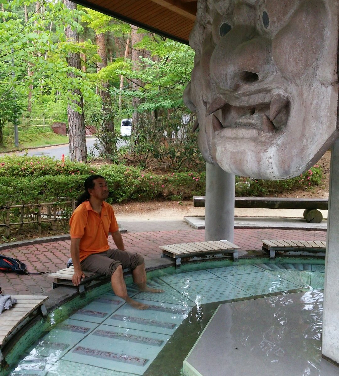 八面大王足湯 - 安曇野ニフティ温泉