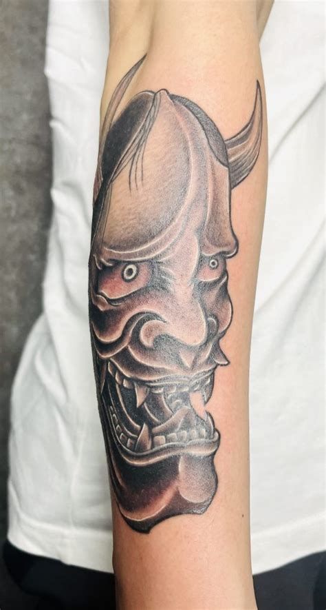 般若と蛇の魅力的な進化の物語