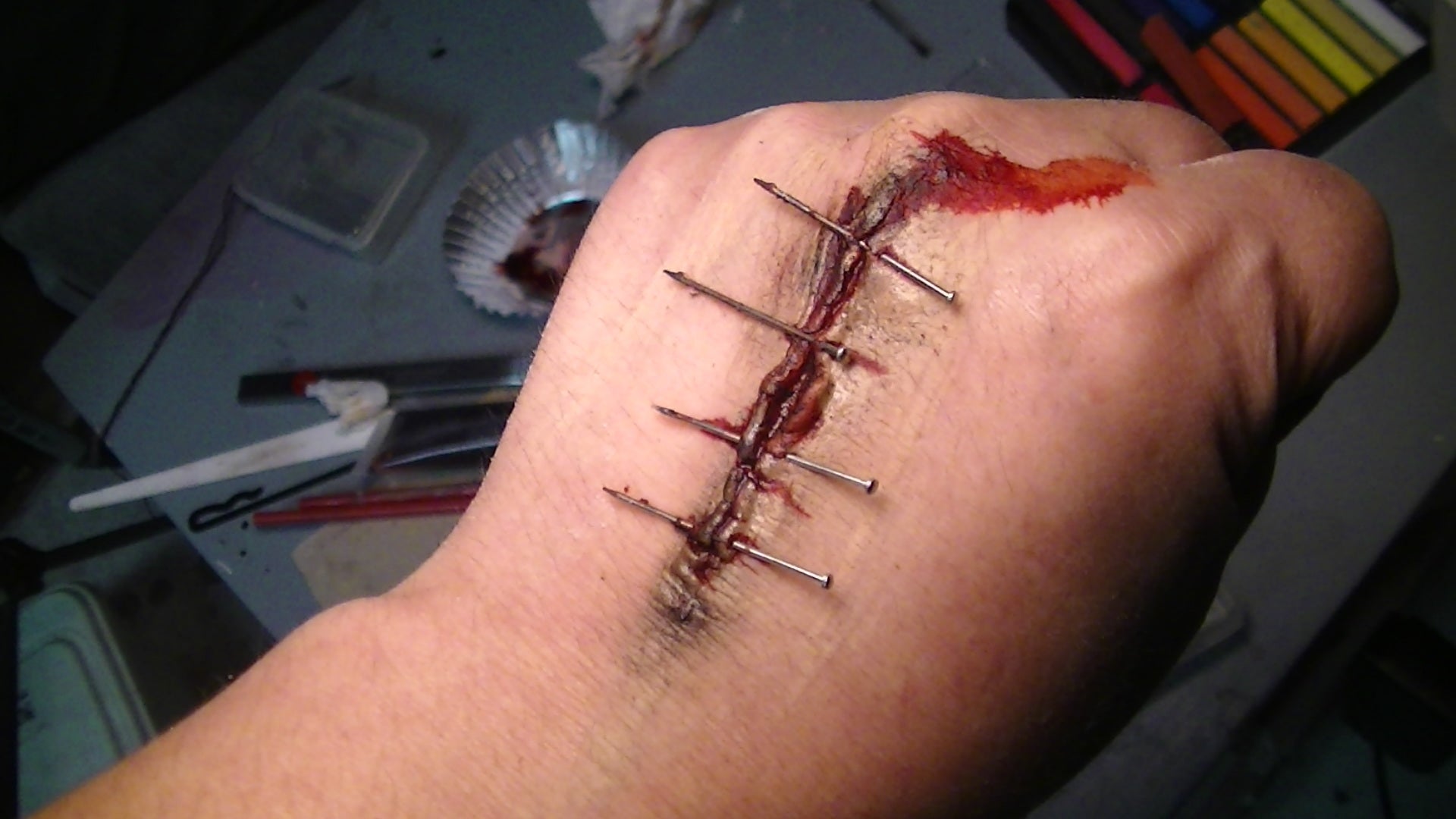 ハロウィン傷メイクの作り方簡単かわいい！メイク・メイクアップAll About