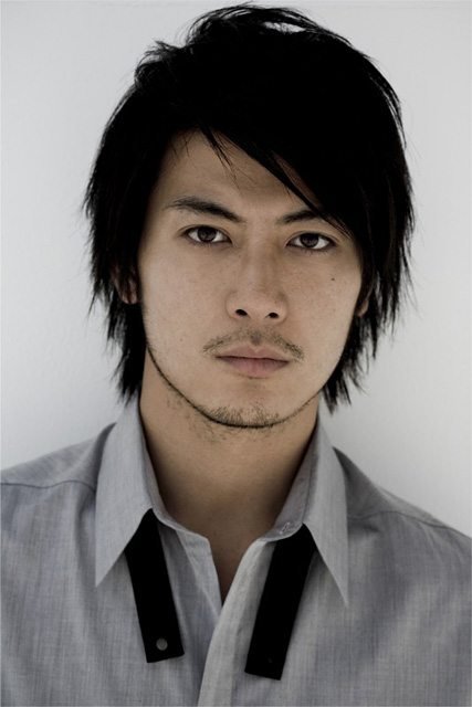 日本人男性 顔」の20万点のロイヤリティフリー画像、写真素材、絵Shutterstock