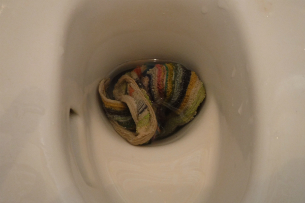 トイレ掃除の基本ステップとは？完璧に汚れを落とす方法5選生活に役立つ豆知識を掲載オウンドメディア「ハピマガ」日東エネルギーグループ