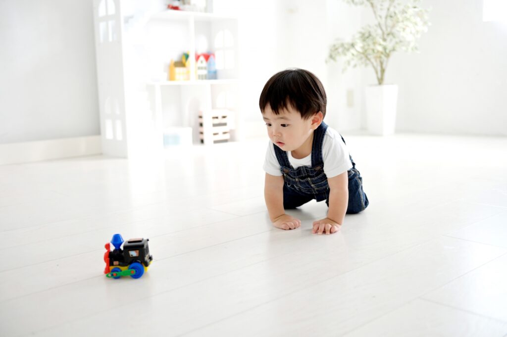 バタフライ型ズリバイからハイハイにするための練習方法