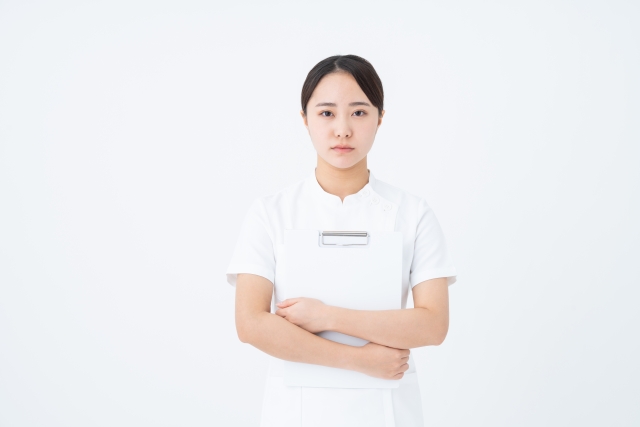 新人看護師必見！職場の人間関係をスムーズにするコミュニケーション術 - 看護師 ナース の通販ならアンファミエ