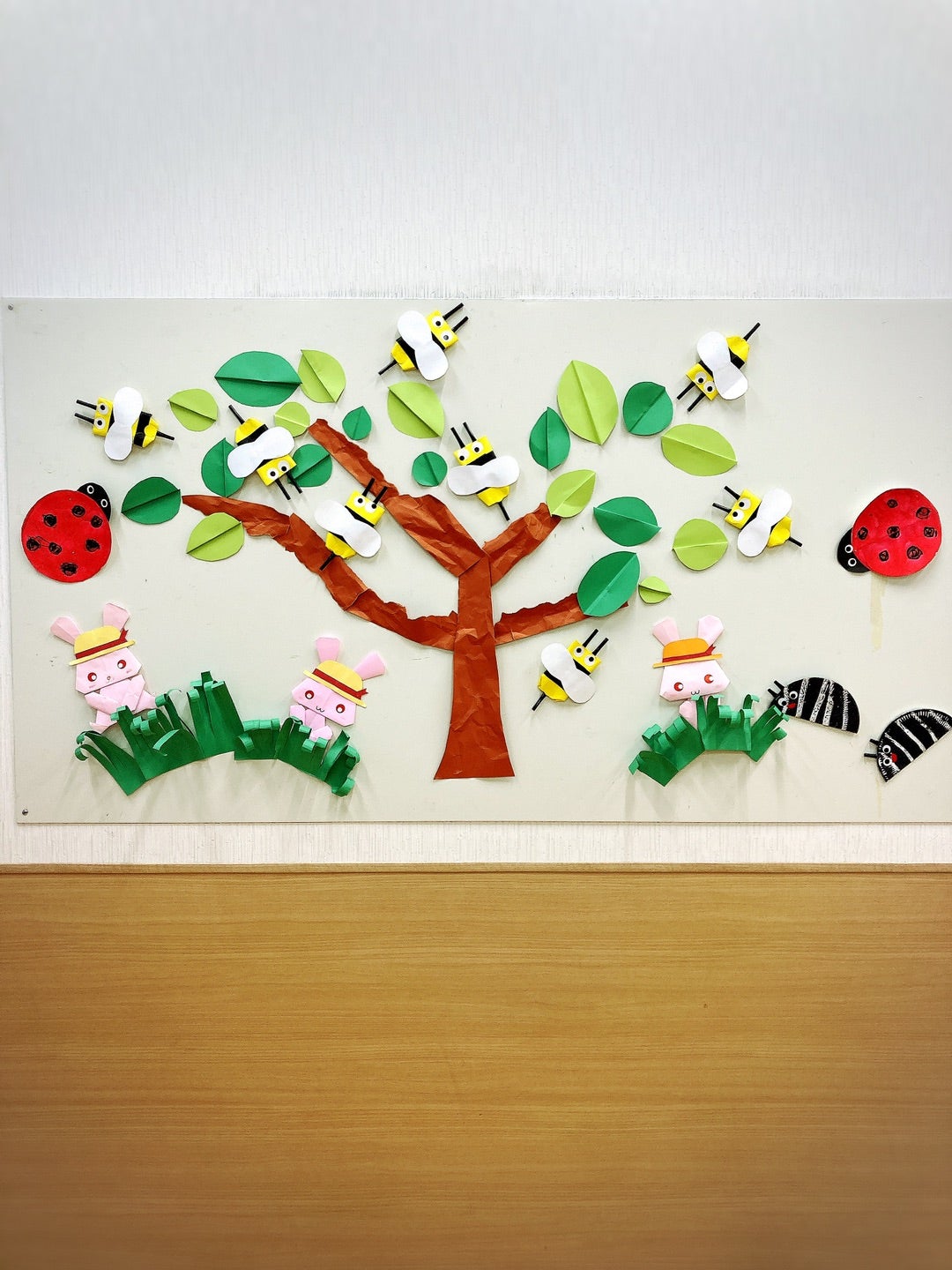 簡単かわいい♡ ハチの巣アートにじいろ工房