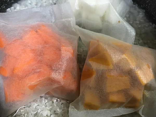 私の離乳食の進め方 中期：野菜ミックスを炊飯器で！- Home Sweet Home