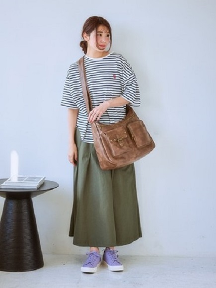 白パン＝太って見えるはウソ！ユニクロのワイドトラウザーで細見え＆洒落感GET♡ポイント交換のPeX