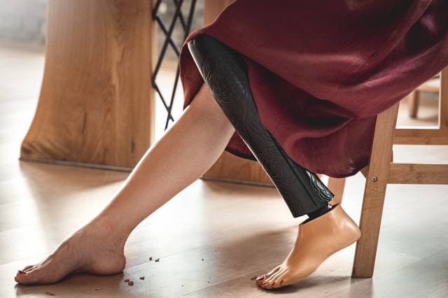 保育園お迎えスタイル リアル今日ですw谷口正典義足モデルかっこいい義足ブレードスポーツ義足保育園お迎え保育園お迎えコーデ娘の反応足が2本あるメンズモデルファッションモデルアンプティサッカーパラスポーツアスリートモデル