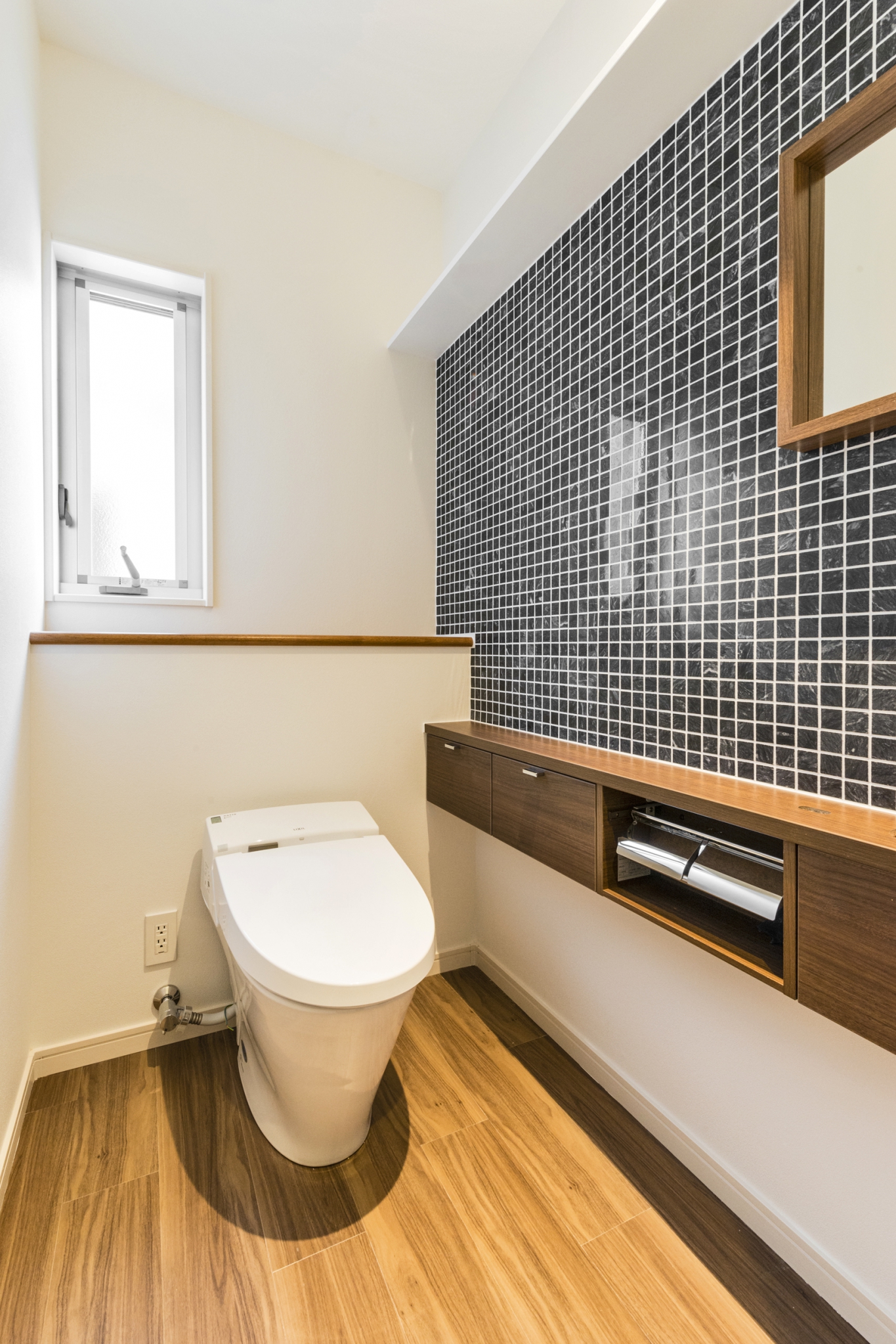 シンプルおしゃれなトイレイラスト・フリー素材なら「シンテリ」