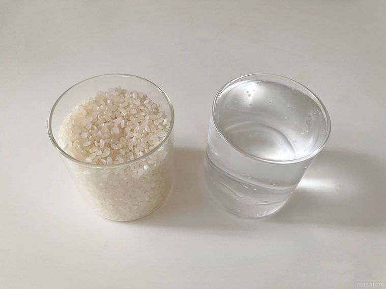 米一合は何グラム？炊飯時の水の量はどれぐらい？新米や無洗米のときはどうする？の疑問をまとめて解説！暮らしニスタ