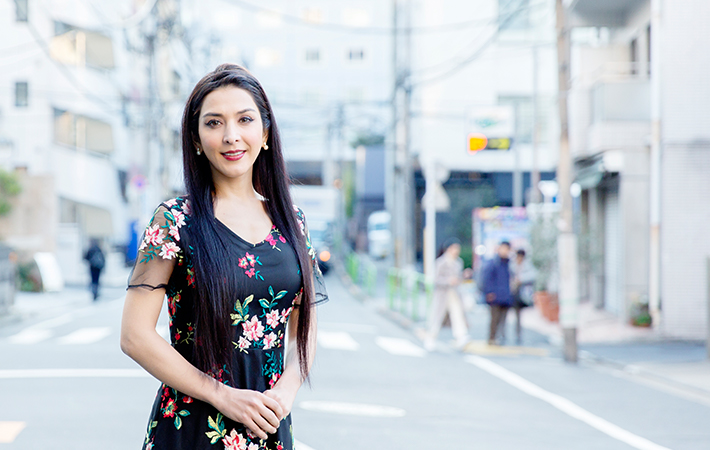 モデル・エリーローズさん 何度も何度もリピ買いしている愛しのコスメ11選 公式 オトナミューズ ウェブ otona MUSE