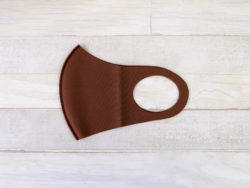 最強に盛れる不織布マスク見つけた！」血色感がでるチークカラーマスクをお試し♡美人百花.com