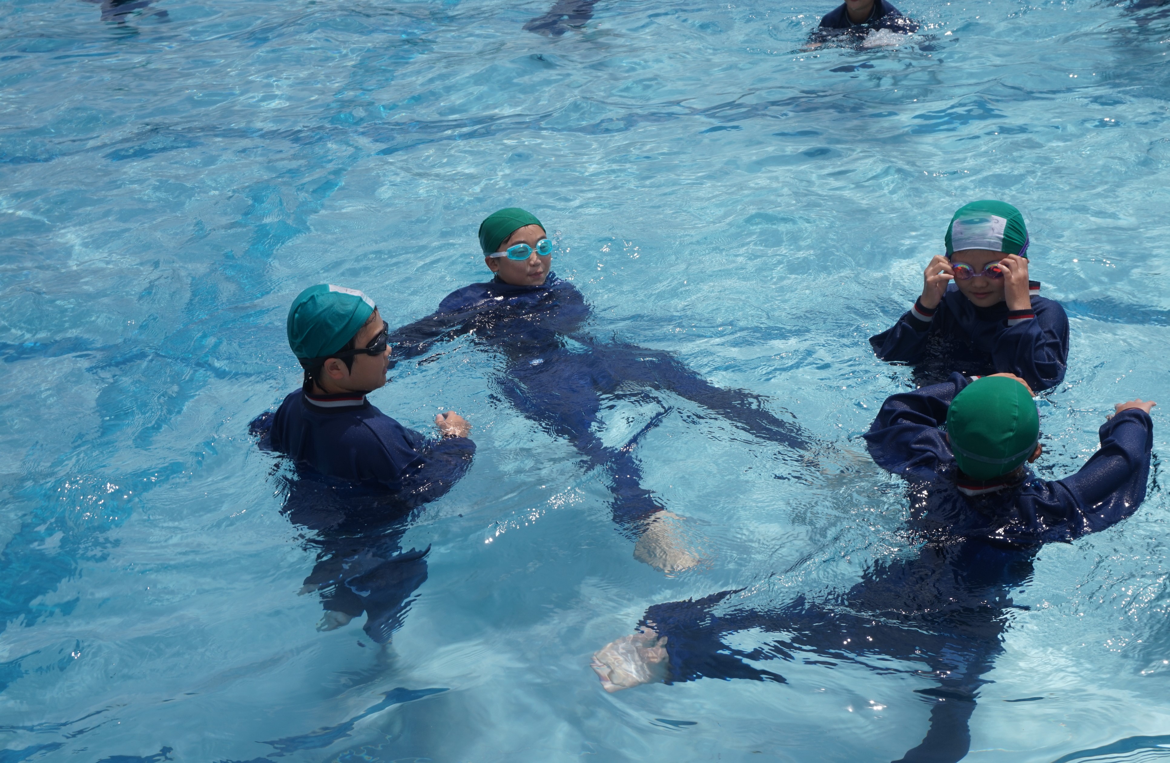 着衣泳伊米ヶ崎小学校
